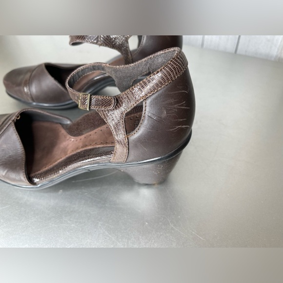 Dansko Women’s Mary Janes Size 39 Brown Leather Heels Made In Portugal - Picture 3 of 8